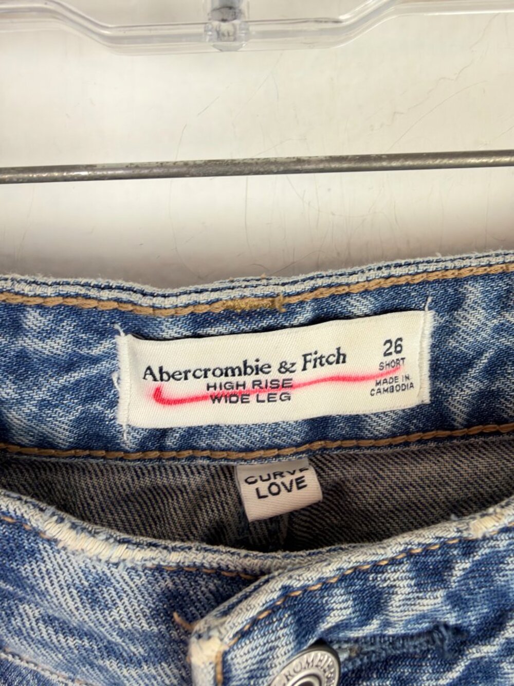 Abercrombie & Fitch Curve Love High Rise Wide Leg Jeans RawHem Size 26 SHORT EUC - Picture 5 of 9